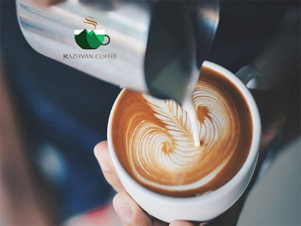 چگونه قهوه اسپرسو خامه دار درست کنیم