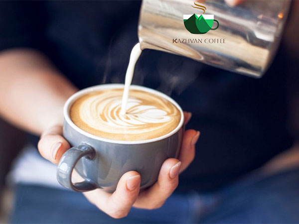 چگونه قهوه اسپرسو خامه دار درست کنیم