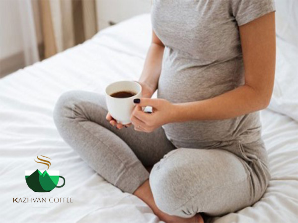 آیا خوردن قهوه در بارداری ضرر دارد ؟